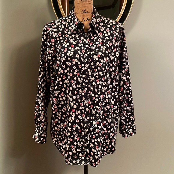 Chaps Tops - Chaps blouse size OX/G.
